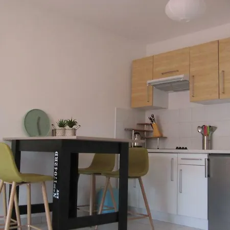 Bleu De Thau Апартаменты *