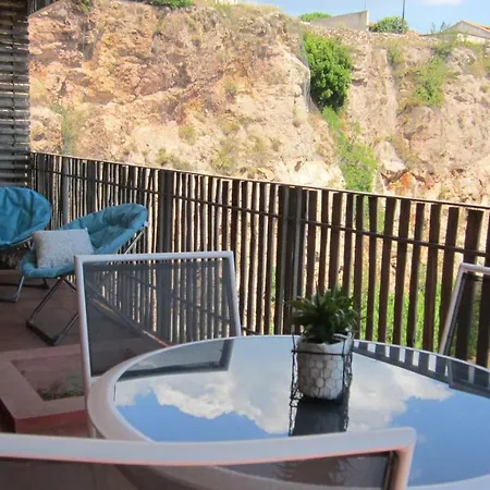 Bleu De Thau * Баларук-ле-Бен